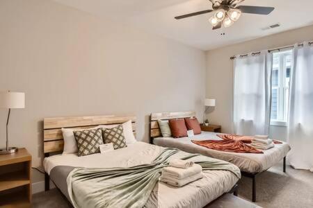 Villa New Build 5 Min To Broadway Sleeps 10 Nashville Exterior foto